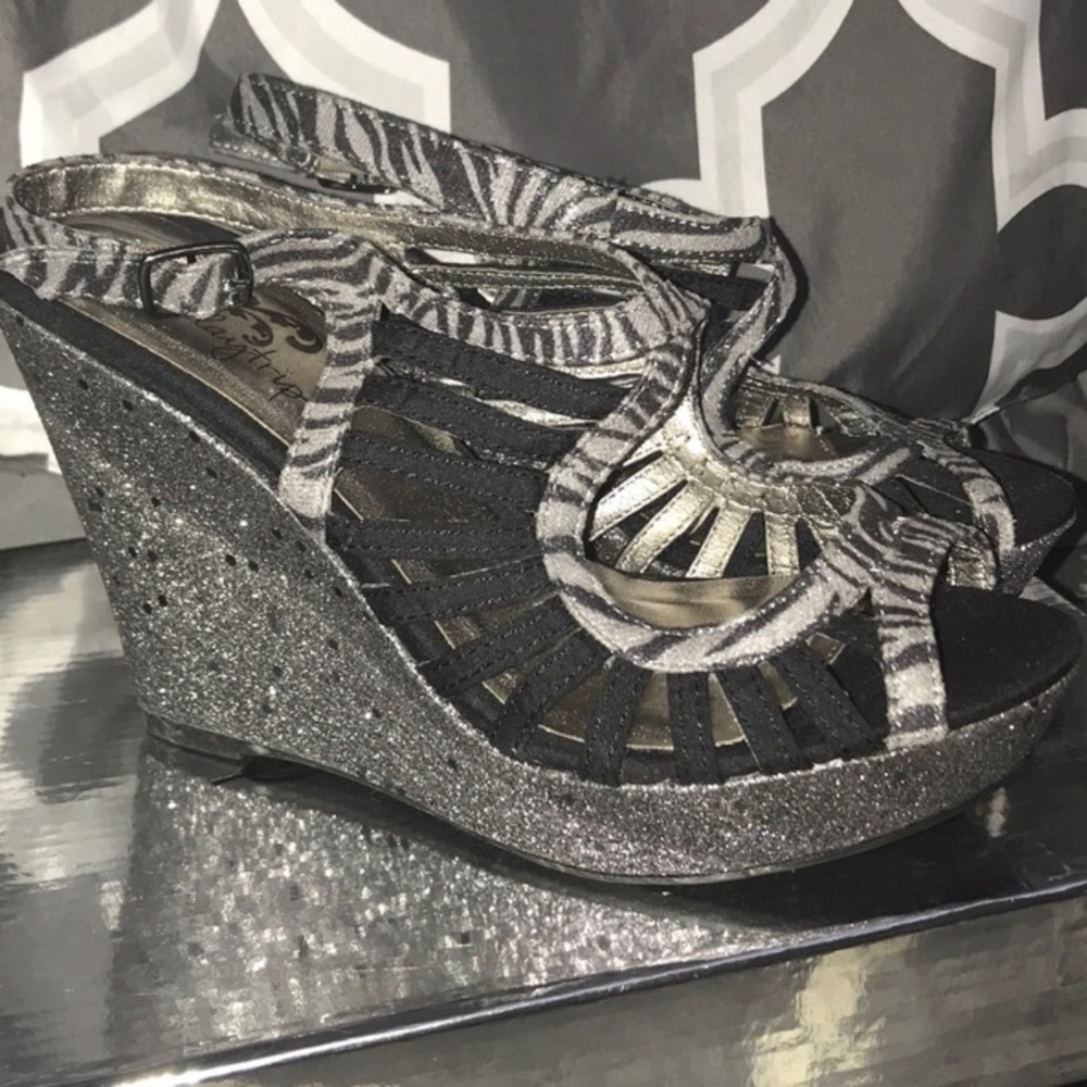 Buckle DayTrip zebra sparkly wedges